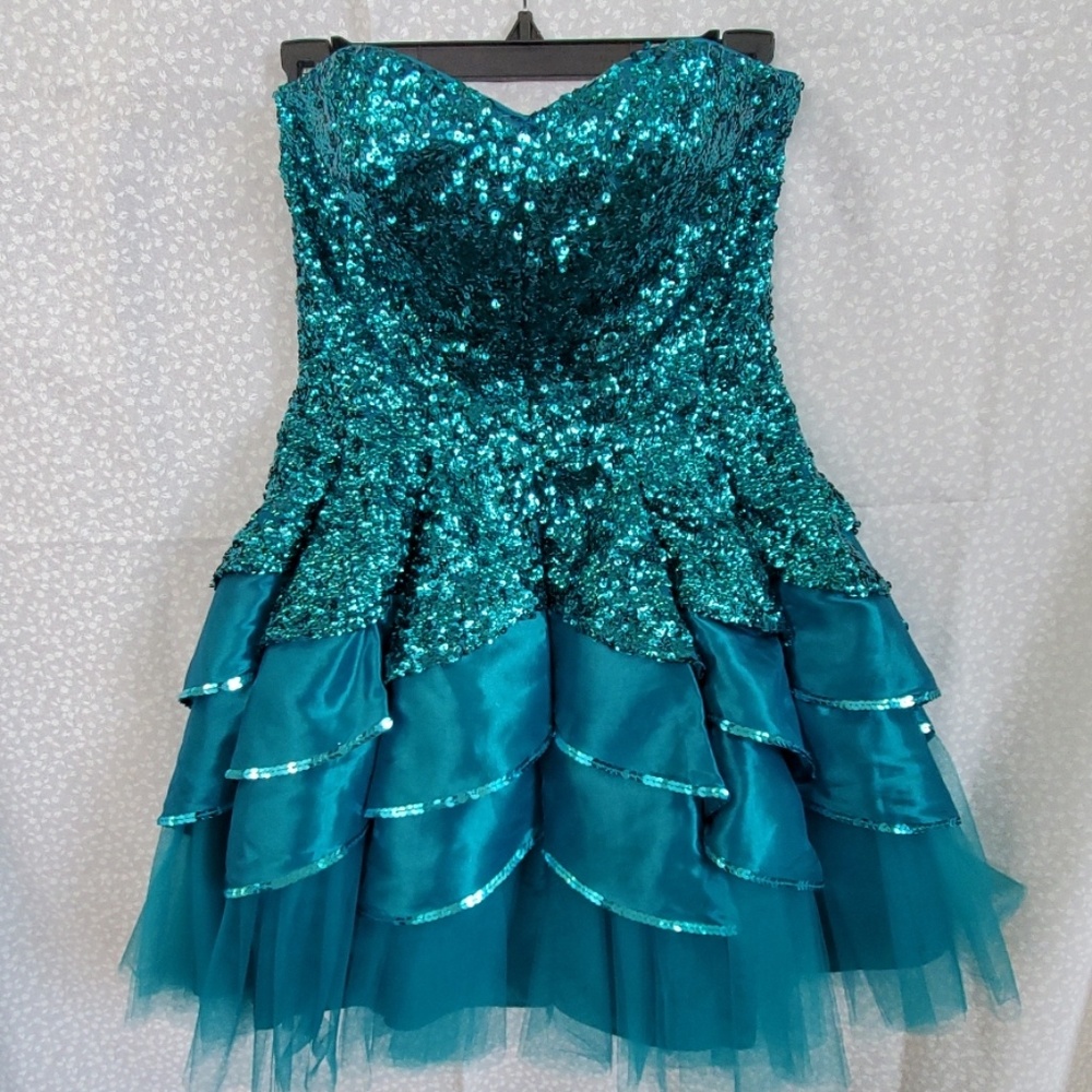 Turquoise Prom/Homecoming Dress